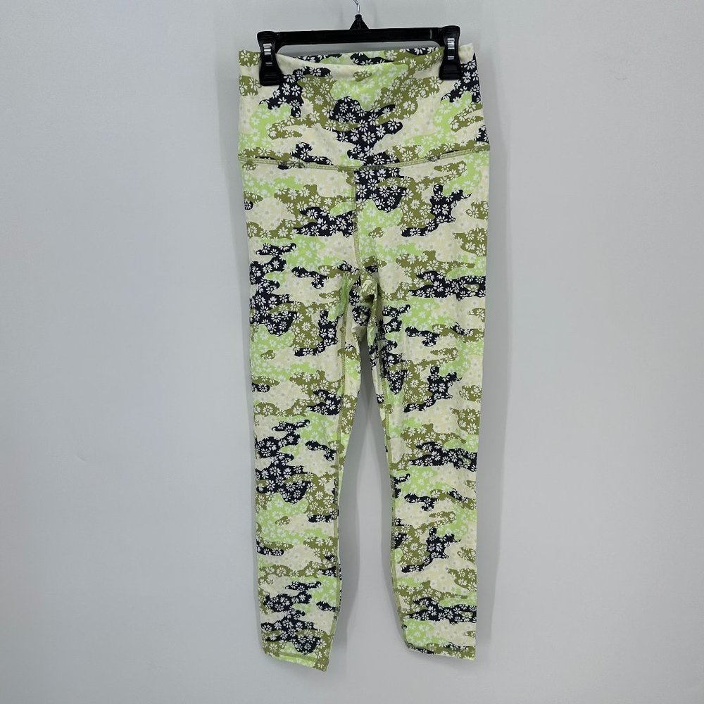 Women's Fabletics PureLuxe Ultra High-Waisted 7/8 Legging S